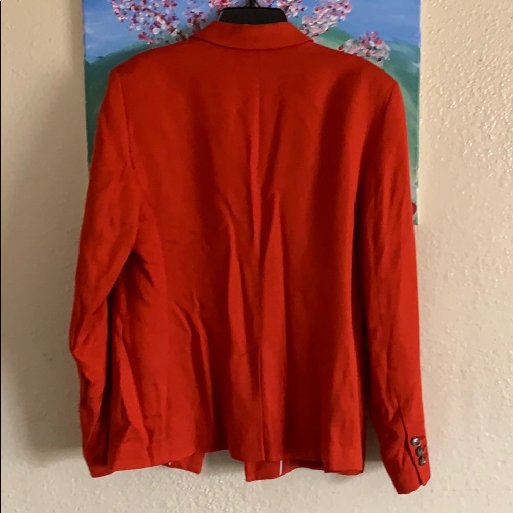 Blazer - Picture 6 of 12